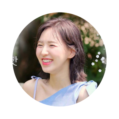 94' ─#𝗨𝗡𝗥𝗘𝗔𝗟 ✧┊ lovely girl from 𝐑𝐞𝐝𝐯𝐞𝐥𝐯𝐞𝐭 who can make your heart flutters. She soft like mochi, 𝐖𝐞𝐧𝐝𝐲 dè 𝐒𝐨𝐧. 🦋