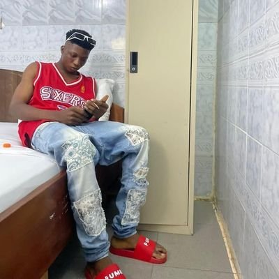 Richie_money121's profile picture. 