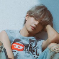 yukarl:( (@vvv1230vvvy) 's Twitter Profile Photo yukarl:( (@vvv1230vvvy) 's Twitter Profile Photo
