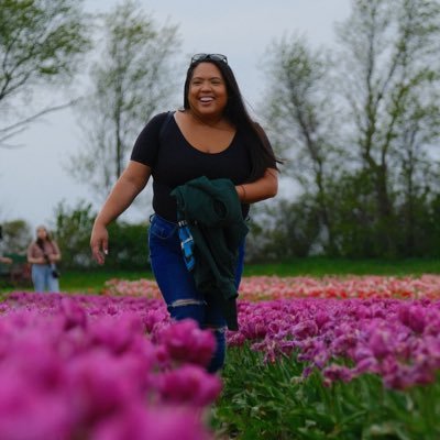 denise489's profile picture. 