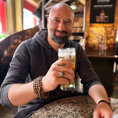 kizelbach's profile picture. Fan of @Springboks and comic books - Thorgal, Yans, Witcher, Funky Koval. Aaand... I like turtles!