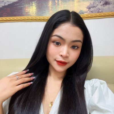 pandasmile18360's profile picture. 