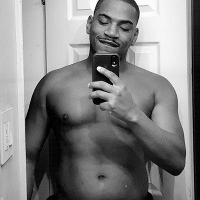 Blk Male Multi Talented w/ a fun personality…just don’t get on my bad side lol…Def can get salacious. IG: mells_fargo