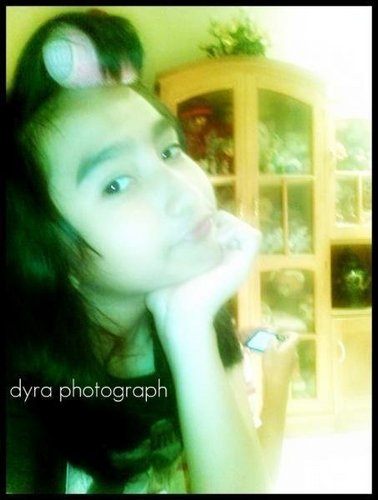 here i'am DIRA follow me,metion me for follback . i'm biggest fns @greysonchance and @zaynmalik
