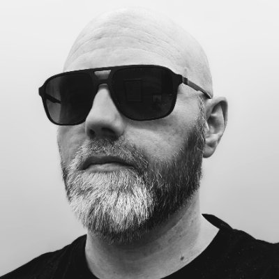 freelance developer. mainly js/ts. have been doing react since 2013 and I like node. previously a lot of java