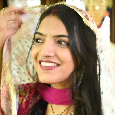 vidushi_29's profile picture. En route to prove myself as what my name means!
