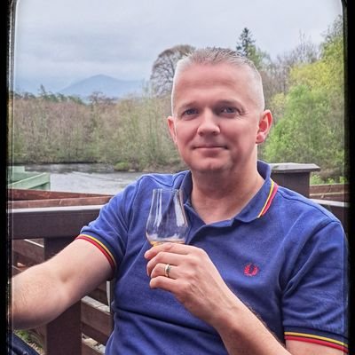 Scottish guy, living the dream in Scotland. Whisky is all you need....
🥃