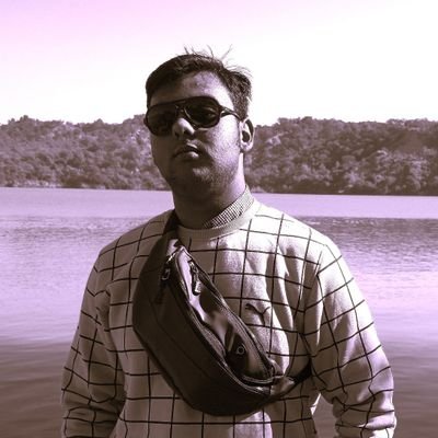 akashvi277's profile picture. 