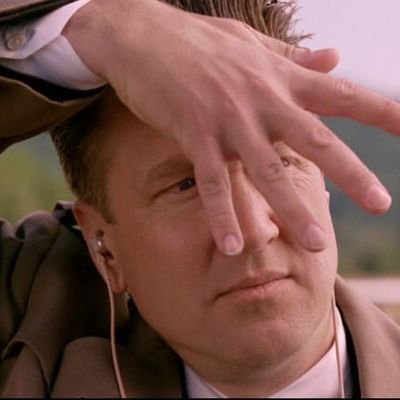 professional yearner. This acc is a dump of images and words I like. Since you're here, I hope you have some peace and quiet. Films/Books/Poetry. Filmmaker(?)