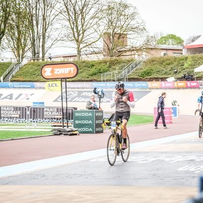 GuiGui_ToinToin's profile picture. L’AJA est bâtie sur pierre, l’AJA ne périra pas 🤍💙