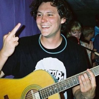 _asnoartat's profile picture. °•`` NOT ACTIVE follow my new account @_astronant 😛