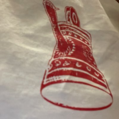VfB-Fan seit ich denken kann.
Fan vom @_vertikalpass.
Schwieriges Umfeld...