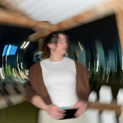 iyiyimulanben's profile picture. Ne boka yaradı normal olmak?