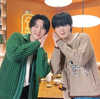 とにかくバンタンを愛でる垢💜🐱🐥🐰強めのオルペンオタク💜関西大人ARMY💜無言フォロー失礼します🙇♀️無言フォロー大歓迎🙆♀️アミだとわかる方のみフォロバします💜韓ドラ🇰🇷23/6/3🐱25/6/1🐿️25/7/12投票垢→@mai_bomb_vote