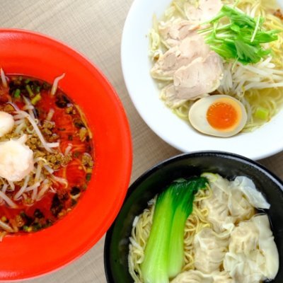 東京・神奈川を中心に全国の美味いラーメン食べ歩き。食レポや店舗情報をブログ「夢中図書館 ラーメン館」に綴っています。今日はどんなラーメンを食べよかな？Welcome to the ’Ramen' floor of Favorites Library！
※メインアカ（@fuyukigreen）のラーメン特化サブアカ。