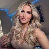 ๐
๐ป Kloe ๐ (@kloebby) 's Twitter Profile