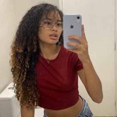 jimixyn's profile picture. 