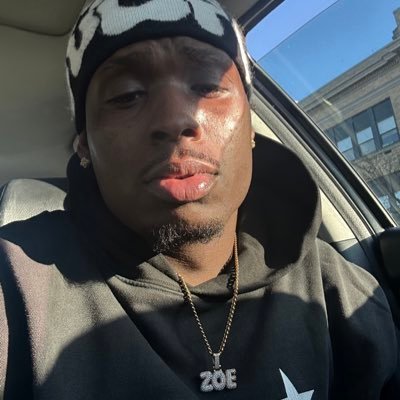 BigZoeHimself's profile picture. follow my ig_zoebino_