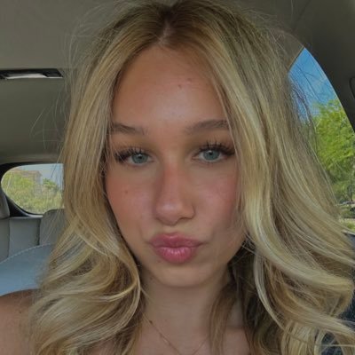 maddiekamolz's profile picture. cds 23’ / gcu 27’