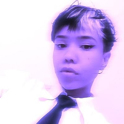 não tenho nenhum talento nem sou importante • she/they
