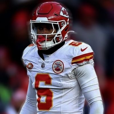 Bryan Cook Enjoyer -
I do free pfps and whatnot
dms open for requests