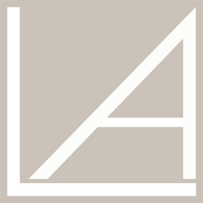 AnnaLascata's profile picture. Suede & Leather clothing