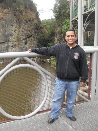 Sou . sei la quem eu sou descubra depois vç me conta rsrsrs.