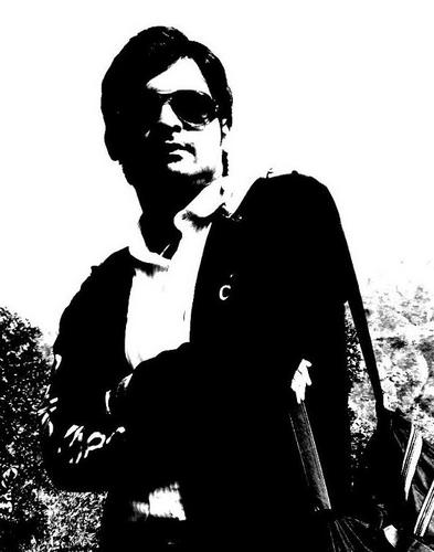 HardikLive's profile picture. Love doing research in the field of Finance & Technology.