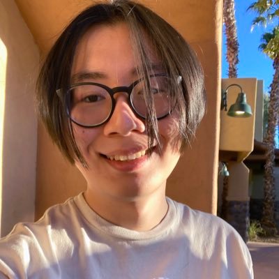 philosopher-in-the-making @uarizona; political philosophy, social metaphysics & trans feminism; “looks cute,” “pretty,” “beautiful,” as terfs on here have said