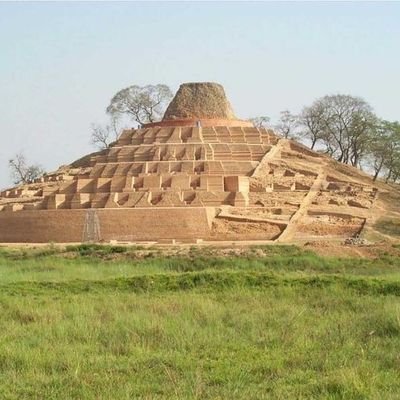 From Bihar's historic twin districts, Bettiah & Motihari. Love Valmikinagar, Buddha Stupa & Champaran meat!