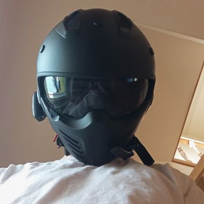 Blevdz's profile picture. • Short Form Creator • 💸

- 🇱🇻