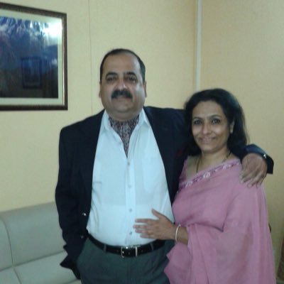 @sandythapar