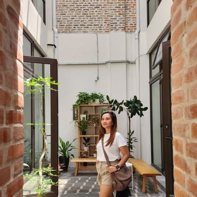 albeabagay's profile picture. Elohim's Pièce de résistance