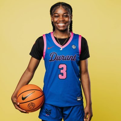 |GG| |Ursuline Academy 27’| |Student Athlete📚 | Team Durant 17U EYBL | 302📍| ESPN TOP 5 |