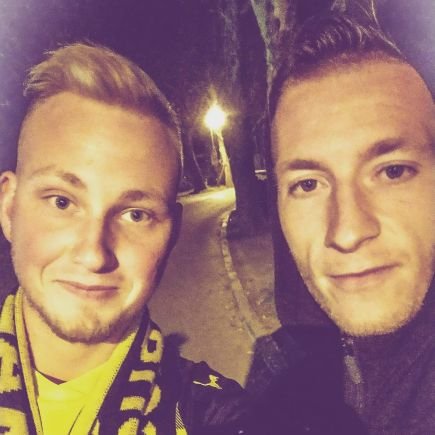 🖤💛Borussia Dortmund🖤💛
28 Ans 🍍
Insta 📸 : Jordan_bvb57
Snap 👻 : jordan_57200