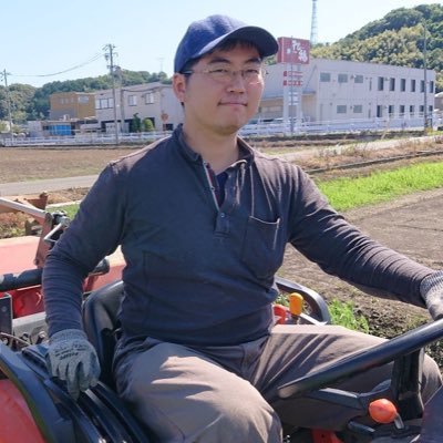 田舎でくだものを作っている、ごく普通の弁理士(付記)。弁理士法人IPX所属。 柿、イチジク、いちご。興味があればぜひDMを！ #かしんフルーツ