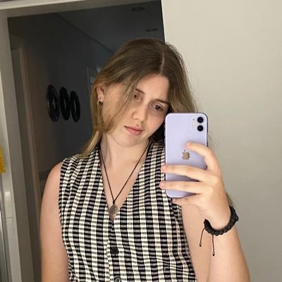 Meguii29__'s profile picture. ¿? @meguiizinha29. 1906.  ig:margaridasm29__