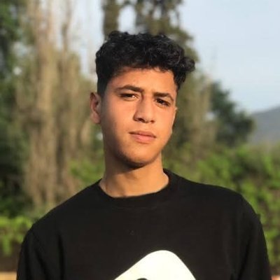 Achraf Ouarda | Video Editor

 19 Years old , from Morocco🇲🇦. 
Economics student & video editor. Crafting visuals while navigating the world of numbers. 📈🎬