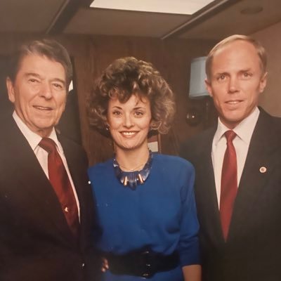 Christian, Ret USAF Col., War College, Pentagon, Fighter Pilot Commander, Married. Trust But Verify.” RR. I rpt porn. Don’t like selfies or hoodies.