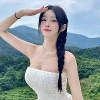 Thùy Linh(@hoanthuylinh201) 's Twitter Profile Photo