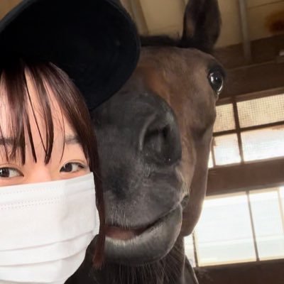 2023年4月から競馬担当として栗東トレセンで取材しています🐴152.6センチ。食べ物が好きです🍙馬のムフ顔が好きです🍙※ポストした内容はあくまで個人の意見であり、デイリースポーツの見解とは関係ありません。