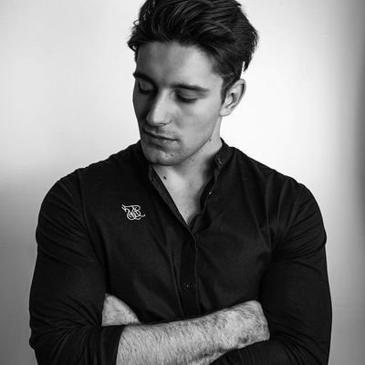 Alexandere31124's profile picture. 