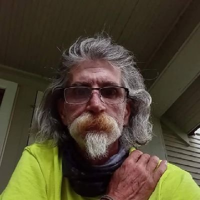 FrankDuncan04's profile picture. 