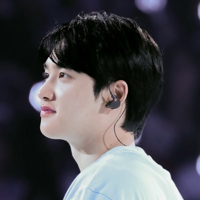 Changnong3081's profile picture. 학폭 피해자입니다 .