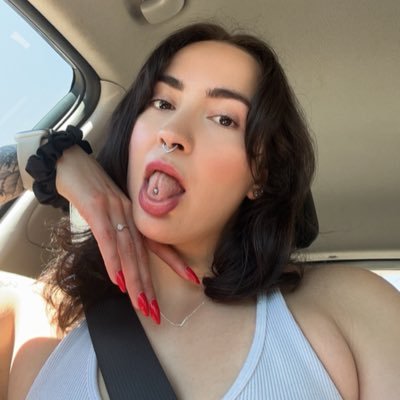 anisakanada's profile picture. you can’t use anything I post on this account against me in a court of law