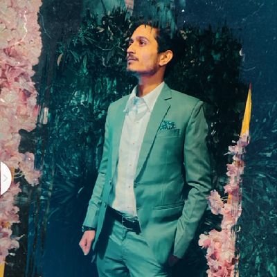 ARAHMAAN421833's profile picture. 