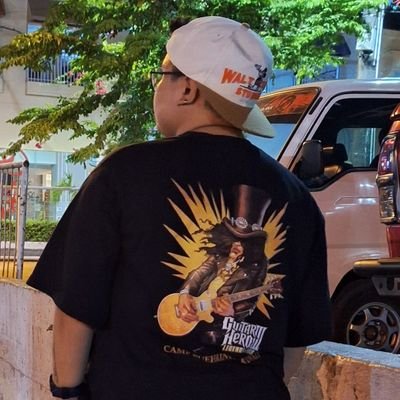 mdendeeen's profile picture. bading since 1995 🏳️‍🌈
