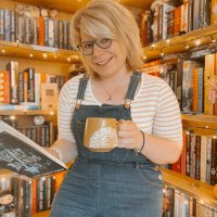 Emma | Never Judge a Book by its Cover 🍂 (@nverjudgeabook) 's Twitter Profile Photo Emma | Never Judge a Book by its Cover 🍂 (@nverjudgeabook) 's Twitter Profile Photo
