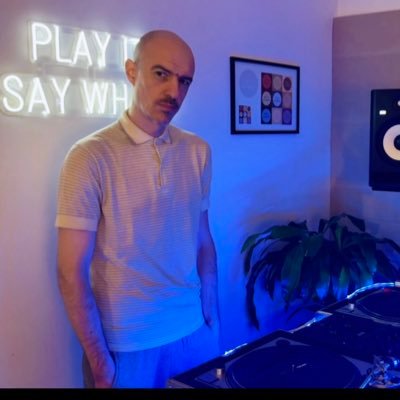 #CulturallyHumble #LMSW #SoundSculptor #VinylMaestro | #PrezIke #DJPresidentIke | #LabelBoss @PlayItSayWhat | DJ @TheImpossebulls | #NYC | Fan #ManCity #Knicks