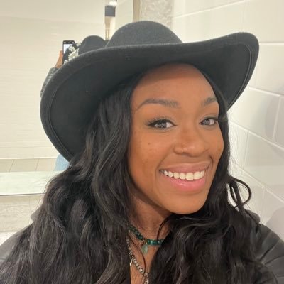 _CosmosisJones's profile picture. It's already after the end of the world, don't you know that?